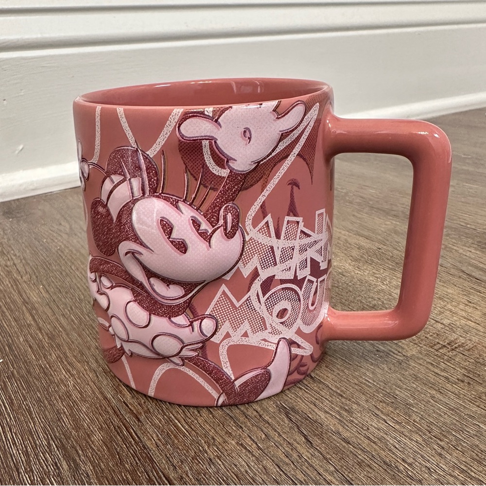 Disney Store Retro Minnie Mouse Pink 3D Collectible Mug